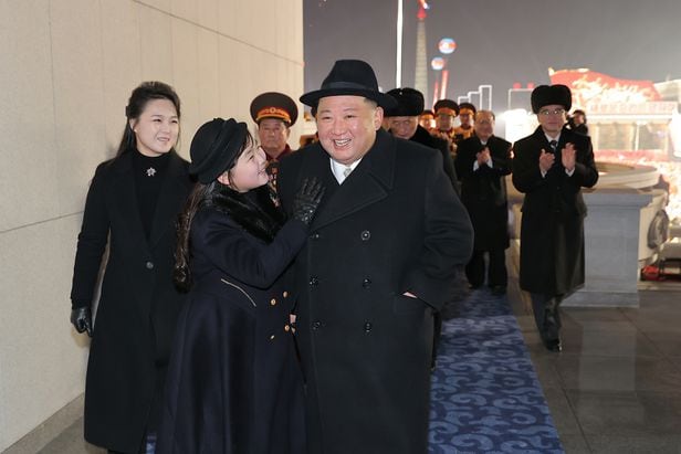 김정은 북한 국무위원장, 딸 김주애, 부인 리설주 여사(오른쪽부터). /뉴스1