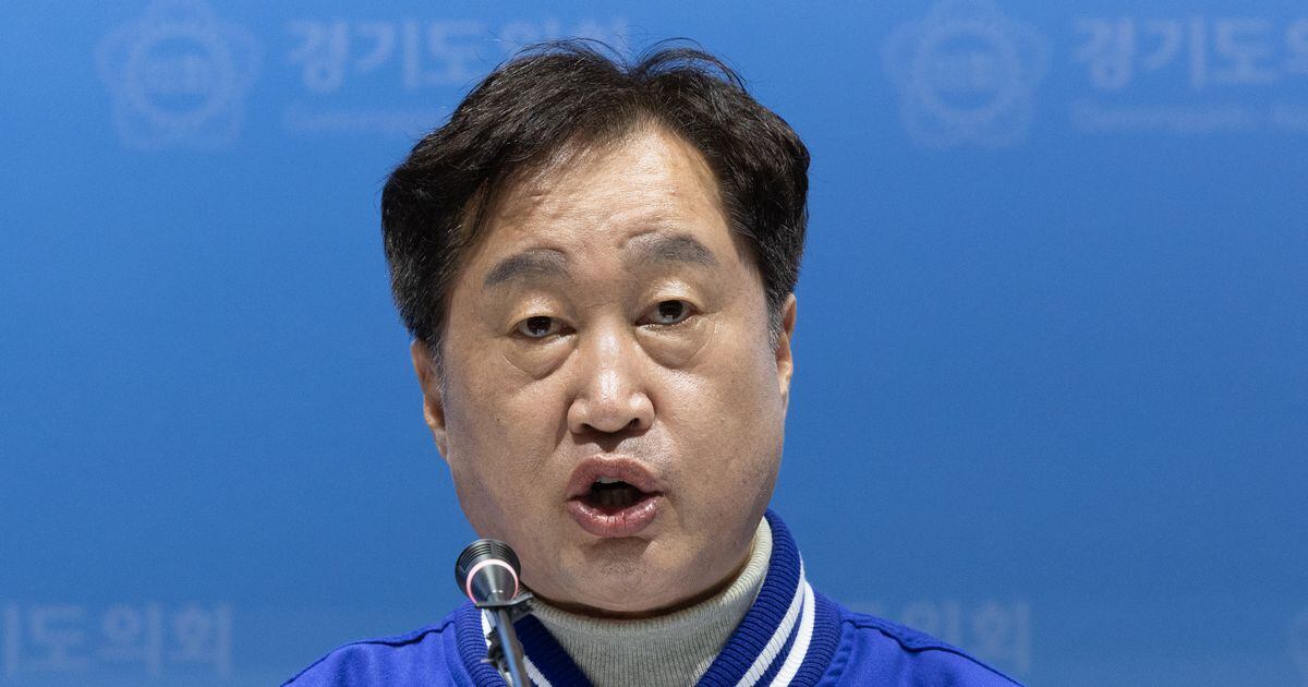 Controversial Democratic Party Candidate Kim Jun-hyuk Faces Backlash for Sexual Remarks / News1