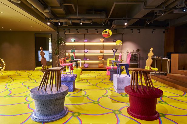 chairs-as-art-mcm-collaborates-with-world-renowned-designer-yinka