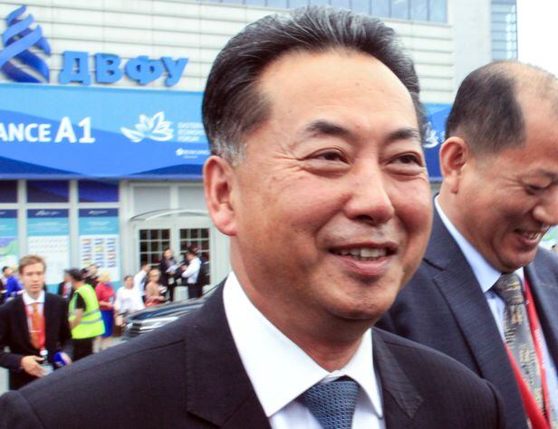 주중 북한 대사에 새로 임명된 '무역통' 리룡남. 지난 2월 신임 대사로 부임했다./연합뉴스