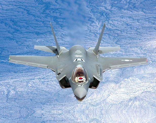 우리 공군이 2019년부터 도입한 차세대 주력인 F-35A 스텔스 전투기. /방위사업청 제공