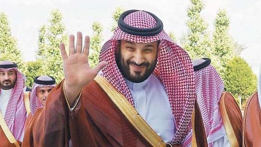 무함마드 빈살만(가운데) 사우디아라비아 왕세자. /AFP 연합뉴스