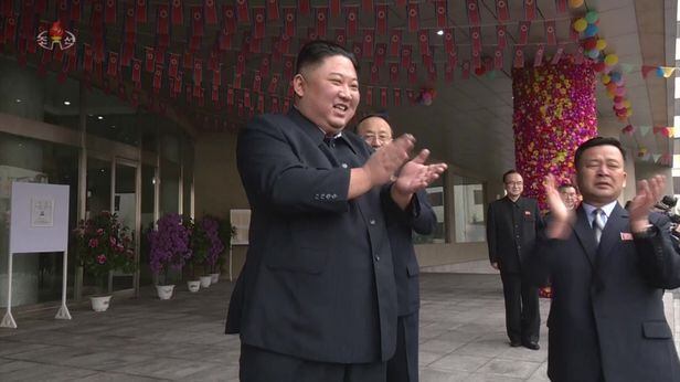 김정은 북한 국무위원장은 최근 "경제 발전과 인민 생활 향상보다 더 절박한 혁명 임무는 없다"고 말했다/조선중앙TV
