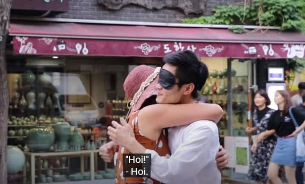 허준씨가 북한 사람들에 대한 한국인들의 반응과 포옹을 주제로 한 동영상