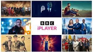 BBC iPlayer 소개 화면. iPlayer는 마크 톰슨이 BBC 사장으로 있던 2007년 12월 첫 선을 보였고 2008년 6월 재단장했다. 영국 거주 시청자에게는 상업광고 없이 서비스된다. TV 수신료 없이 시청하는 것은 불법이다. 