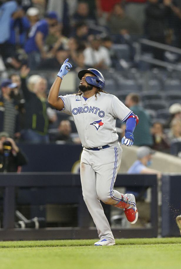 Getty Images - Vladimir Guerrero Jr. #27 and Bo Bichette #11 of