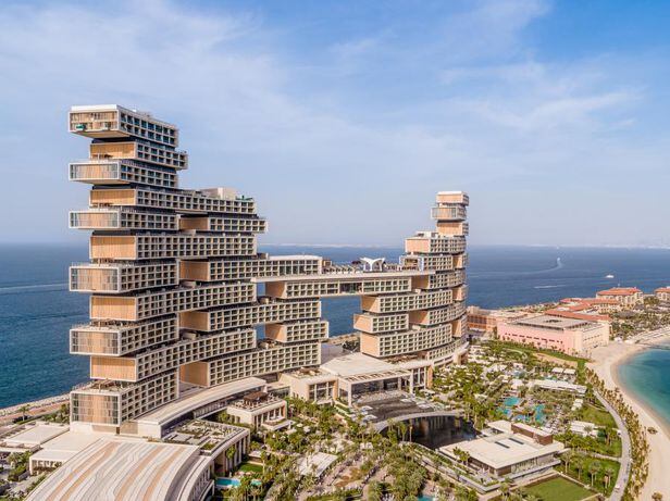 아랍에미리트 두바이의 호텔 '아틀란티스 더 로열(Atlantis The Royal)'. /쌍용건설