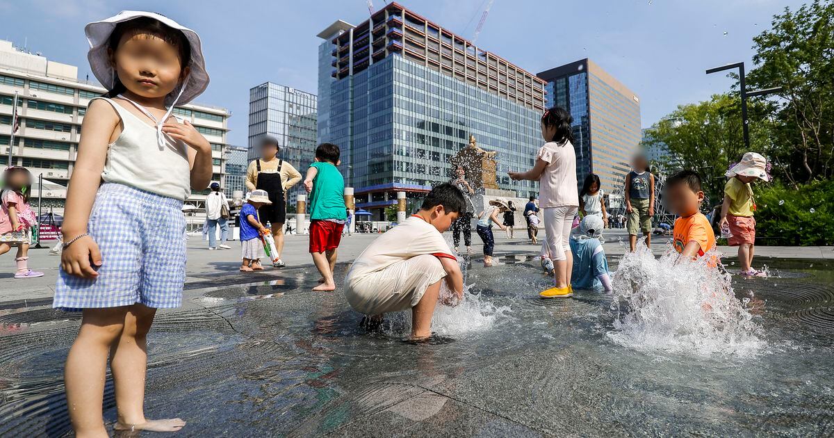 초여름 건너뛰고 한여름 더위…자외선지수 '매우 높음' - 조선일보