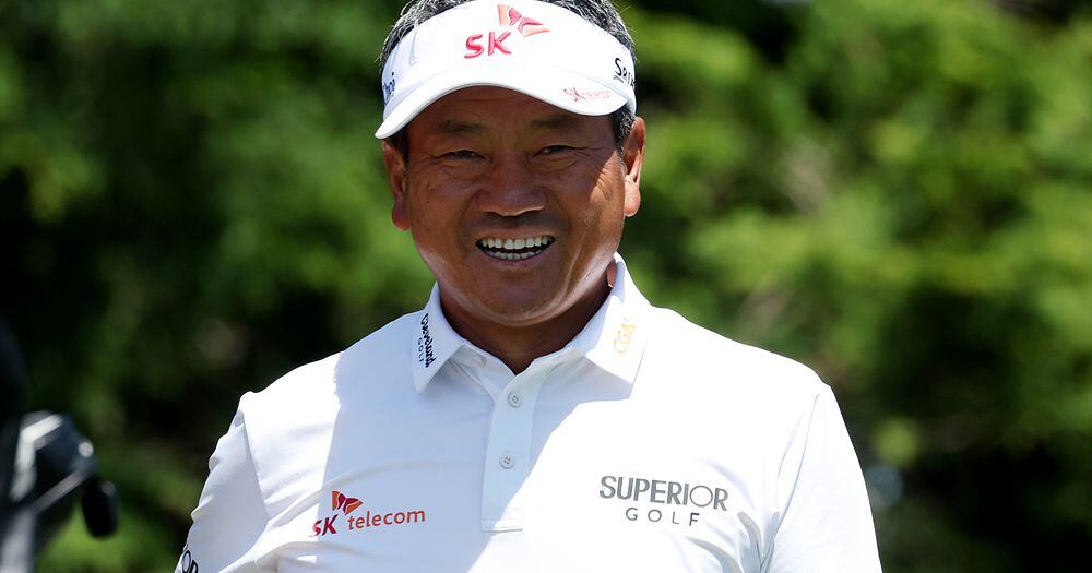 Choi Kyung-ju Leads by Six Strokes at KPGA SK Telecom Open, Eyes Report Victory on 54th Birthday