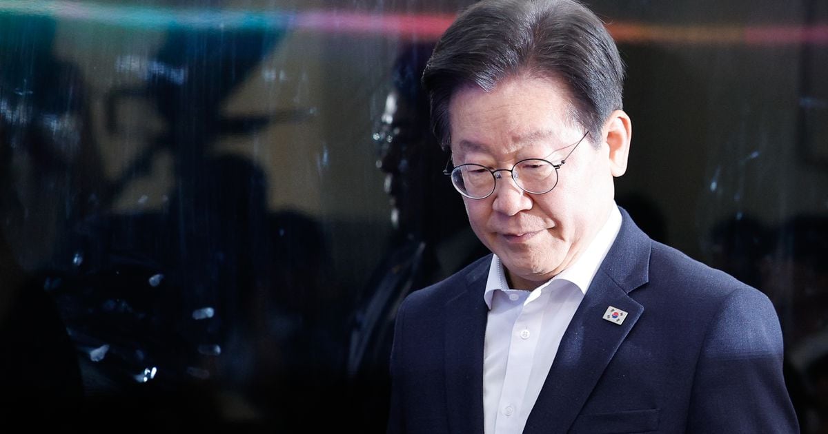 Lee Jae-myeong’s case accused of illegally sending Ssangbangwool to North Korea, 7 legal professionals registered