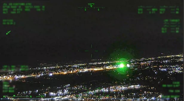 최근 시애틀 타코마 공항 일대에서 급증하고 있는 정체불명의 녹색광선 공격장면이 포착됐다.
/CPB Air and Marine Operations