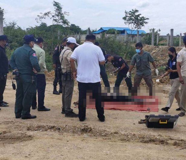 지난 6일 캄보디아 프놈펜 인근의 연못가에서 돗자리에 싸인 한국인 여성의 시신이 발견됐다. /Rasmei Kampuchea Daily