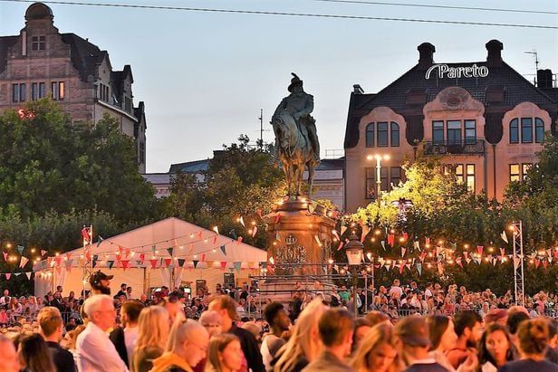 지방 도시가 부활한 대표적 사례로 꼽히는 스웨덴 말뫼의 축제 모습./위키피디아(2018년 8월 16일)