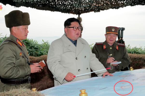 김정은 북한 국무위원장이 서부전선에 위치한 창린도 방어부대를 시찰했다고 조선중앙TV가 지난 2019년 11월 25일 보도했다./조선중앙TV 연합뉴스