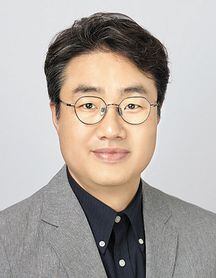 정욱 경영전문대학원원장