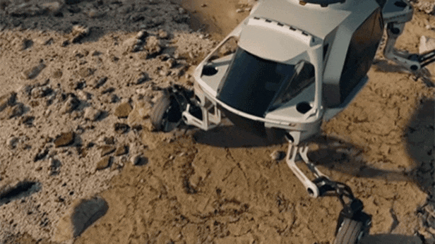 자동차 바퀴와 로봇 개다리의 조합이라니…미래형 모빌리티 실험에 뛰어든 현대차의 콘셉트 로봇 타이거. /현대차그룹