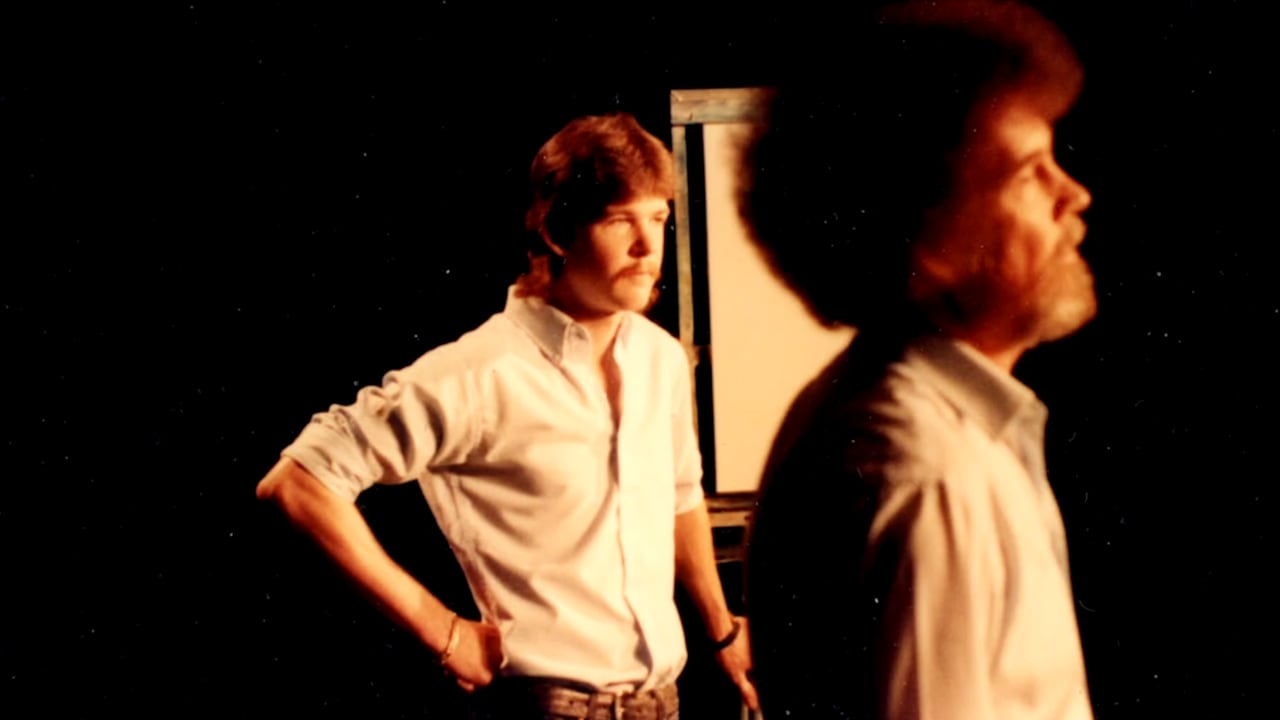 밥 로스의 아들 스티브 로스(왼쪽)는 과거 프로그램에 종종 등장했지만, 젊은 시절에는 아버지의 프로그램을 물려받기를 원치 않았다고 한다. /넷플릭스 '밥 로스: 행복한 사고, 배신과 탐욕'