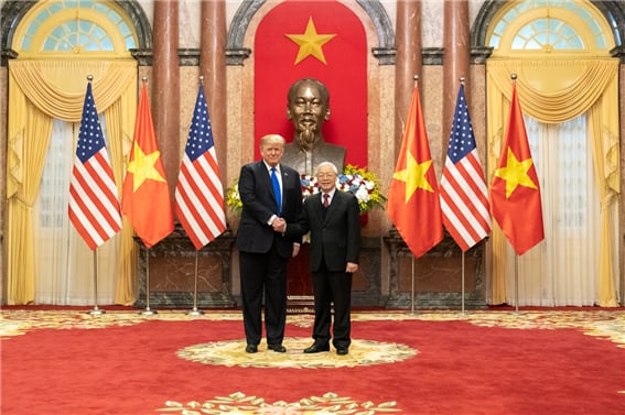 <2019년 2월 27일, 하노이, 미국의 트럼프 대통령과 베트남의 뉴웬 푸 트롱 공산당 총서기. 사진/wiki commons>