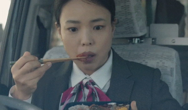 일본의 공기업인 도쿄가스가 18일부터 ‘한국과 사랑에 빠진 엄마’를 주제로 한 TV광고를 선보였다./도쿄가스
