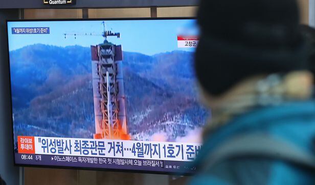 북한이 위성운반로켓용 대출력엔진을 개발하는 데 성공했다고 주장했다. /뉴스1