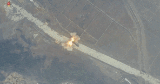 북 ICBM 발사 장면. 