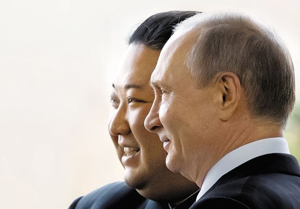 북한 김정은 국무위원장과 블라디미르 푸틴 러시아 대통령/로이터 연합뉴스